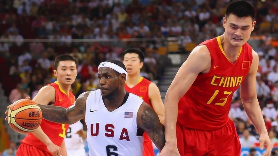 中国男篮对美国